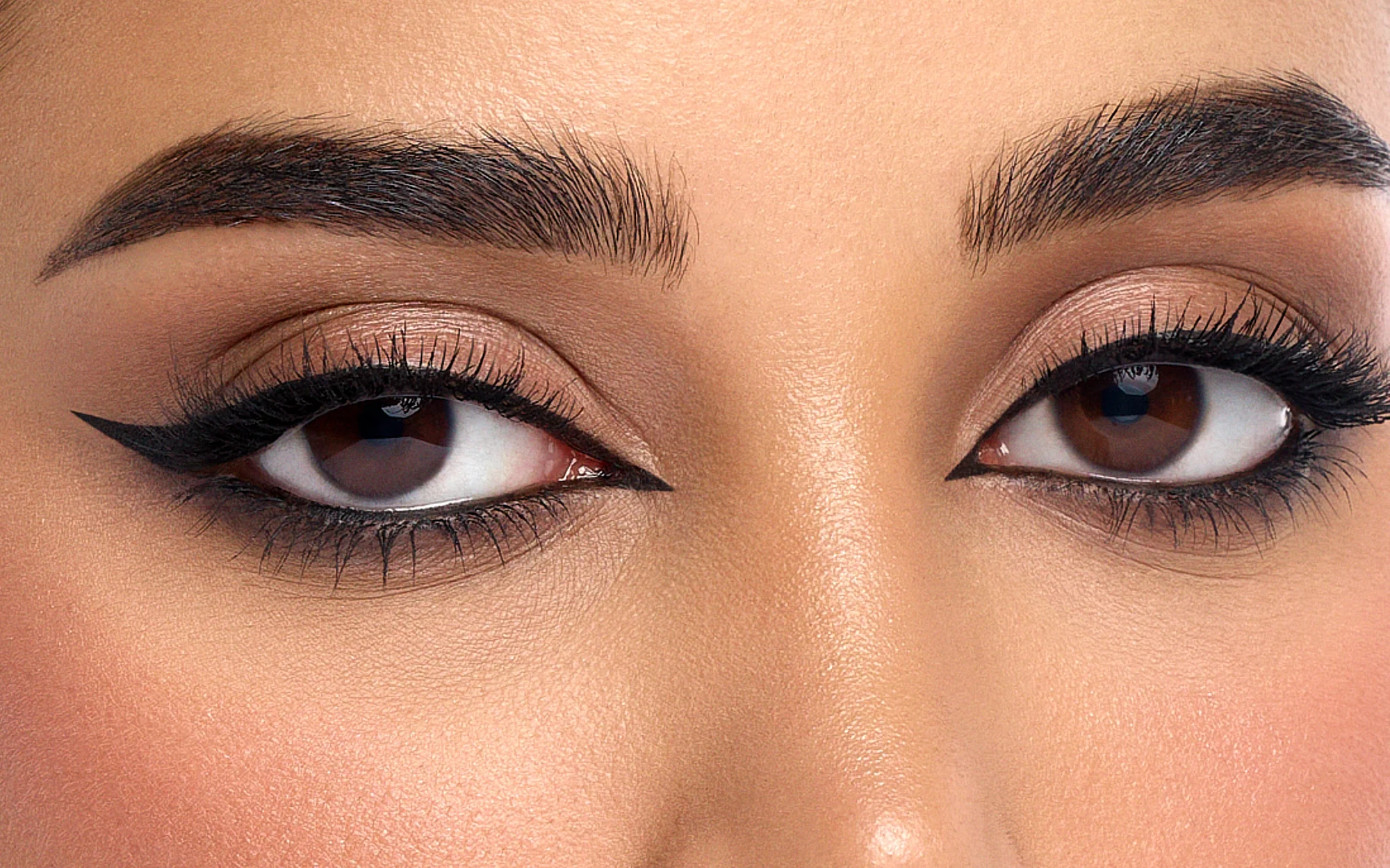 Mikyajy Eye Expert. Beauty photography for Mikyajy, photographed in Dubai by Aleksandar Pasaric.